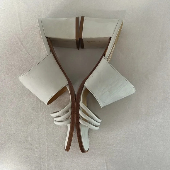 Coach Suede Off White Block Heel Strap Sandals size 7.5 - Picture 10 of 11